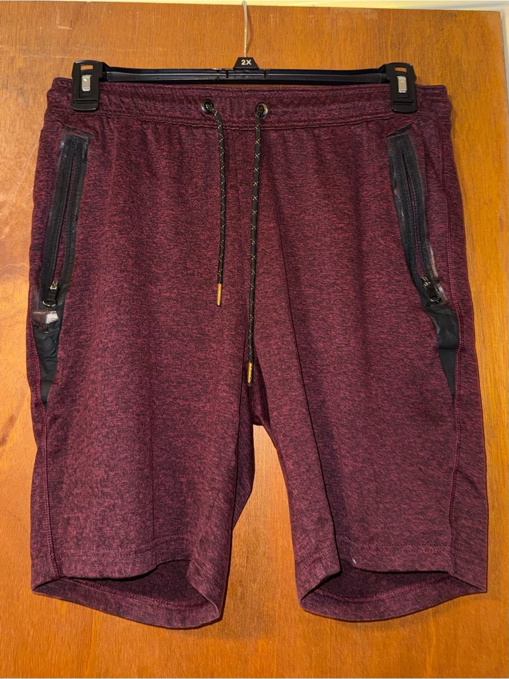 AMERICAN EAGLE Men's Maroon Performance Knit Shorts - Drawstring Waist size M
